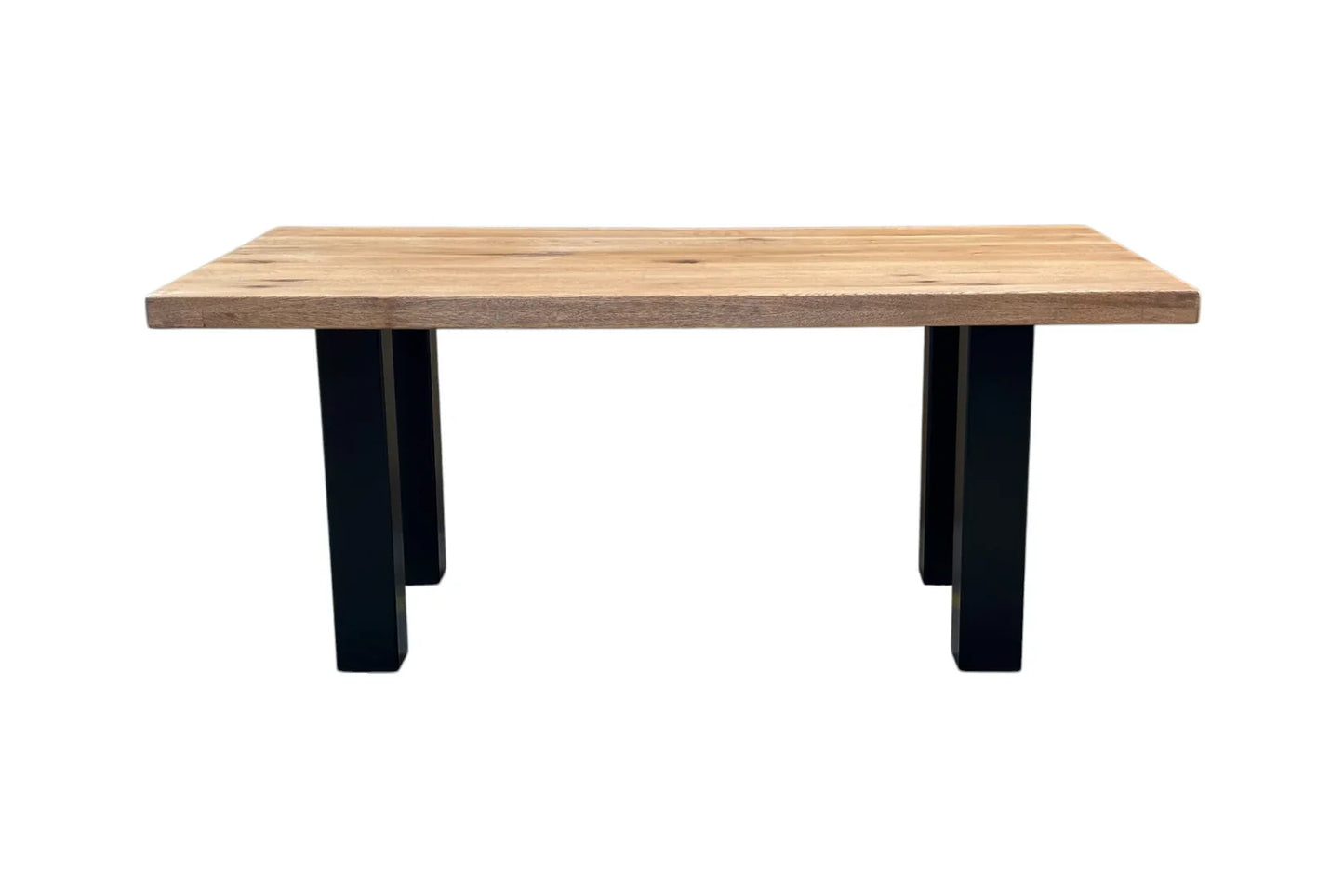 Masa LEOPOLD - disponibila pe stoc